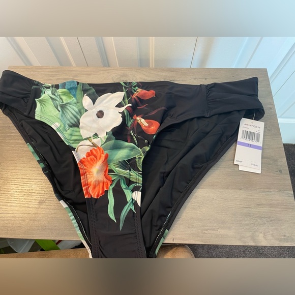 Jantzen Tab Side Hipster Botanical Floral Swim Bottom Size 18 NWT Bikini Plus - Picture 3 of 9